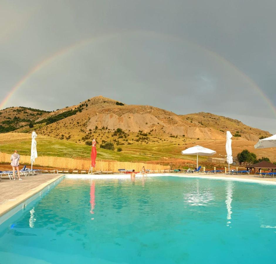 Relax Hotel Greci Eksteriør billede